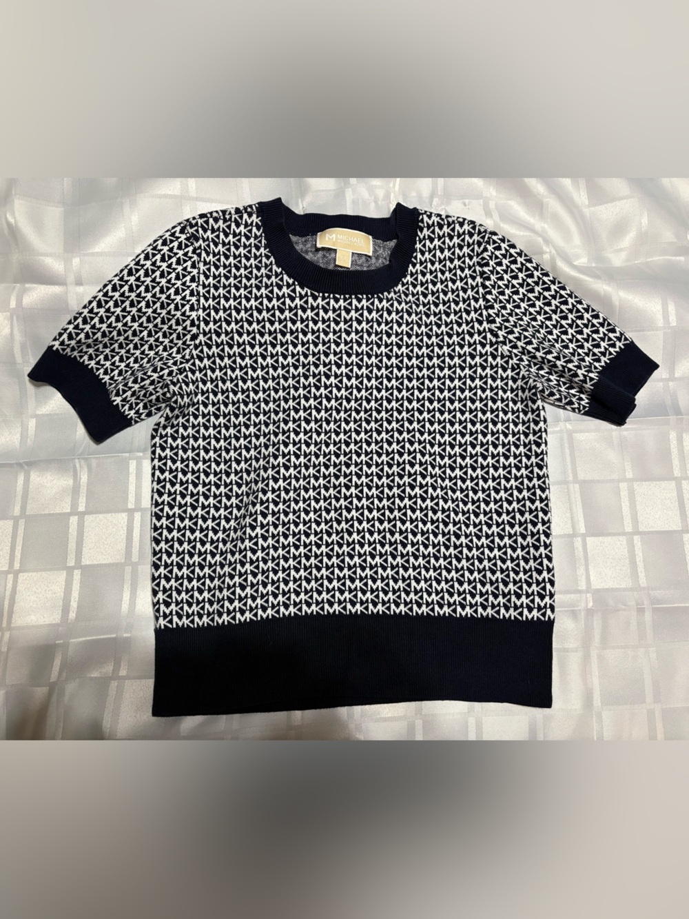 Michael Kors Black & White Logo-Print Short Sleeve Tank
